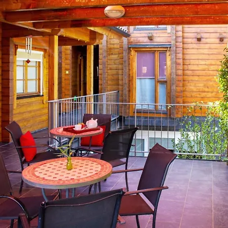 Somlom - Eco Friendly Montseny