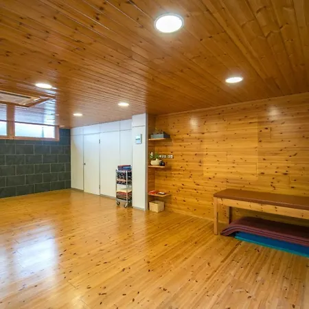 Somlom - Eco Friendly Montseny 3*