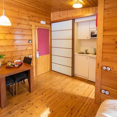 Somlom - Eco Friendly Montseny