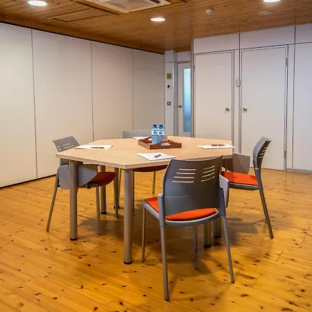 Somlom - Eco Friendly Montseny Hotel