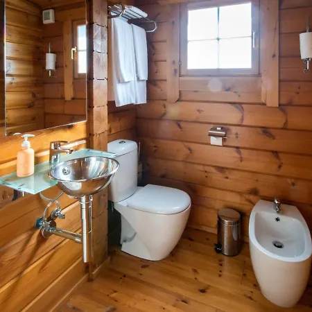 Somlom - Eco Friendly Montseny 3*