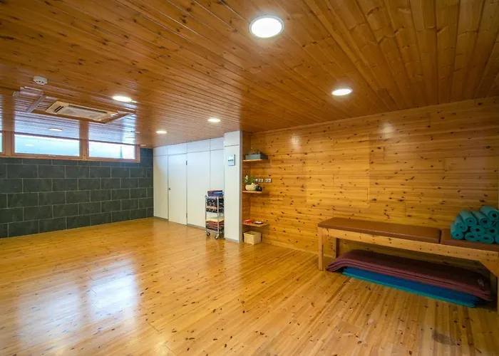 Somlom - Eco Friendly Montseny 3*