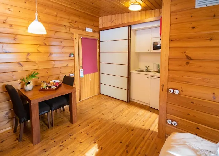 Somlom - Eco Friendly Montseny