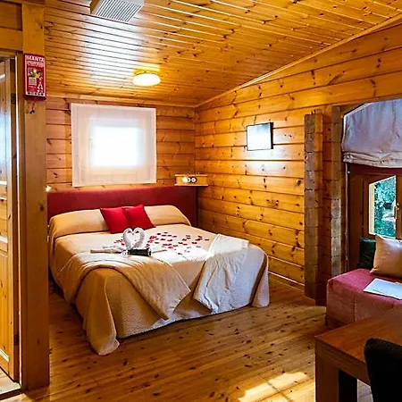 Somlom - Eco Friendly Montseny